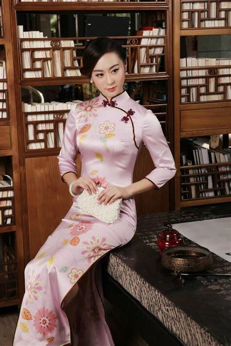 端莊 意思
